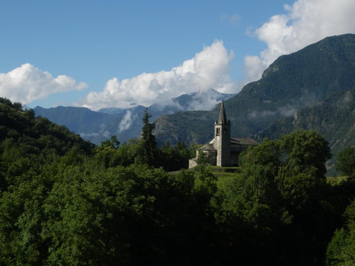 Le Rosier B&B E Appartamento Saint-Vincent Dış mekan fotoğraf