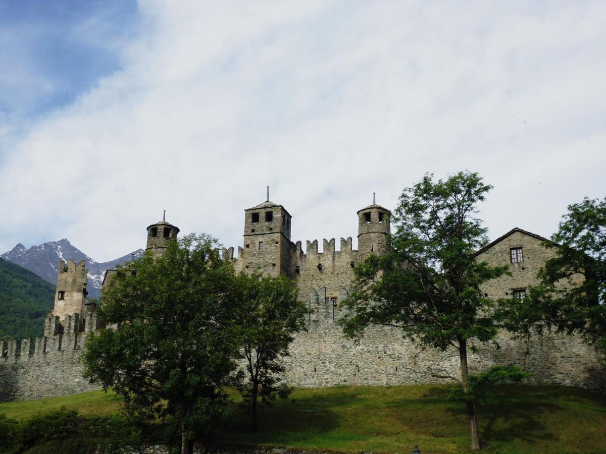 Le Rosier B&B E Appartamento Saint-Vincent Dış mekan fotoğraf